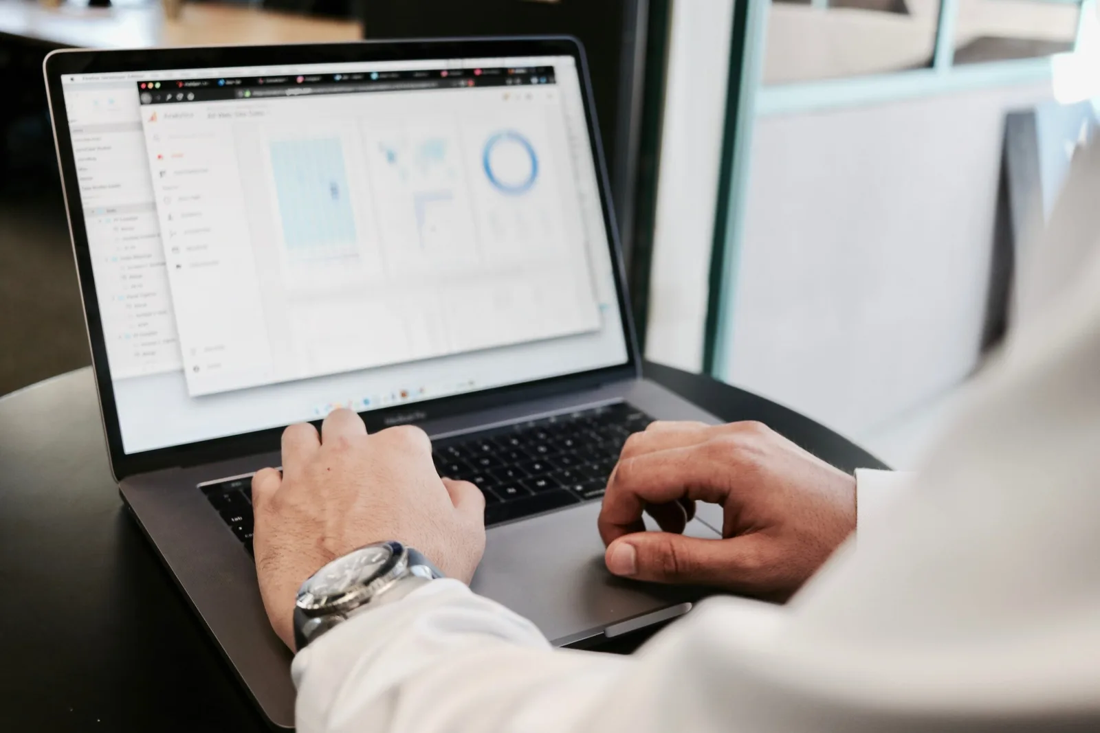 Overcoming Challenges in Revenue Intelligence Implementations and Adoption